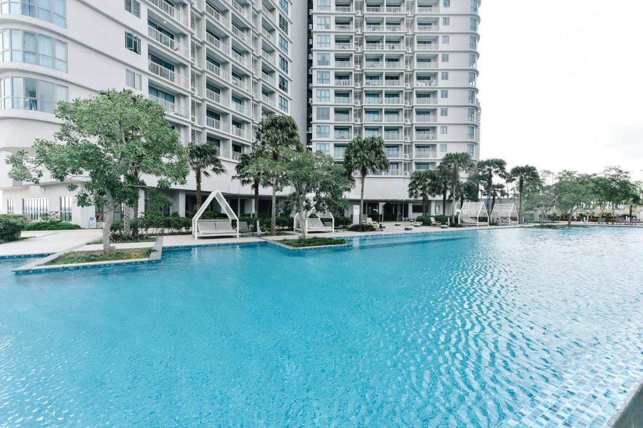 Teega Suites By Subhome Nusajaya  Extérieur photo